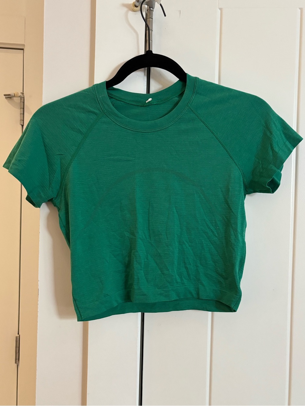 lululemon athletica Emerald Green Crewneck Crop Tee